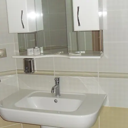 Asmin Hotel