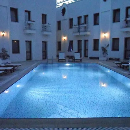 Hotel Asmin 3*